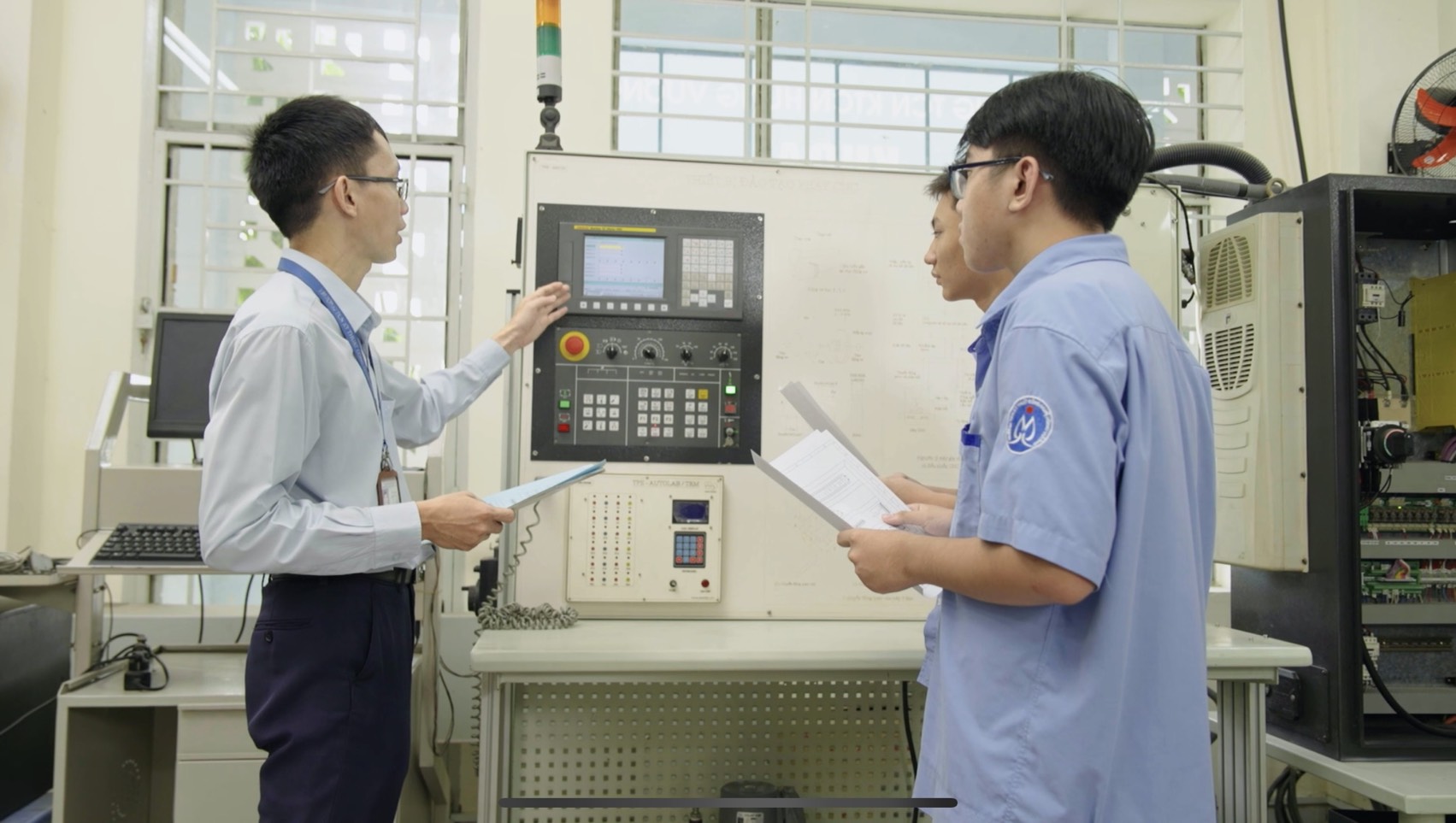 Bảo trì hệ thống thiết bị cơ khí